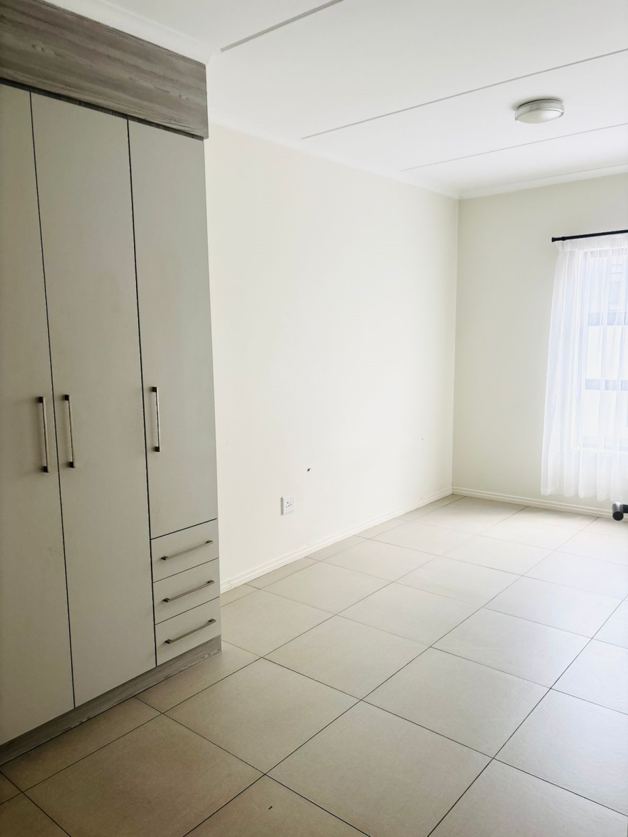 2 Bedroom Property for Sale in Carlswald Gauteng