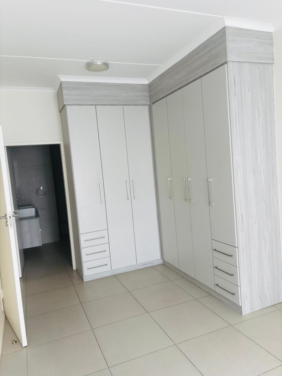 2 Bedroom Property for Sale in Carlswald Gauteng