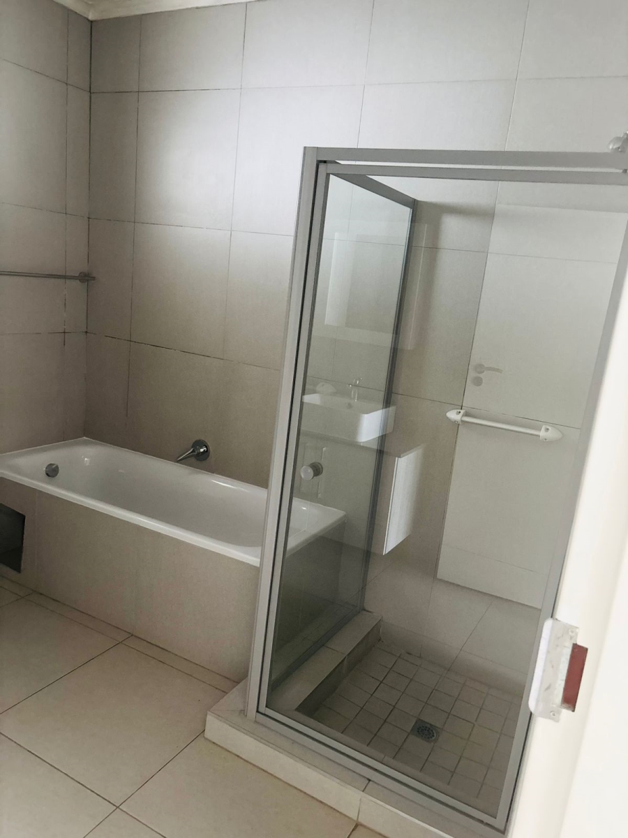 2 Bedroom Property for Sale in Carlswald Gauteng