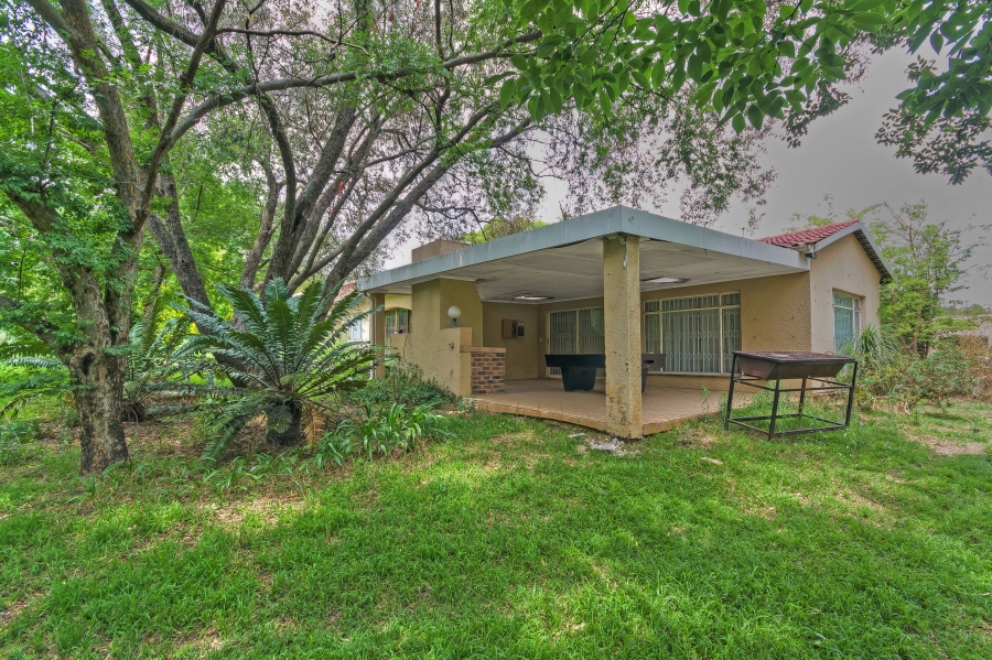 5 Bedroom Property for Sale in Carlswald Gauteng