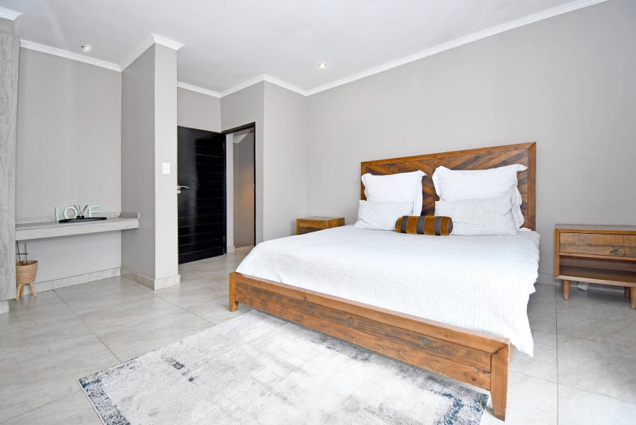 4 Bedroom Property for Sale in Thatch Hill Estate Gauteng