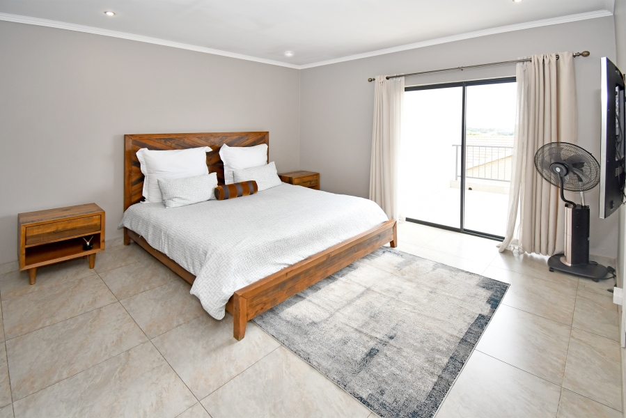 4 Bedroom Property for Sale in Thatch Hill Estate Gauteng