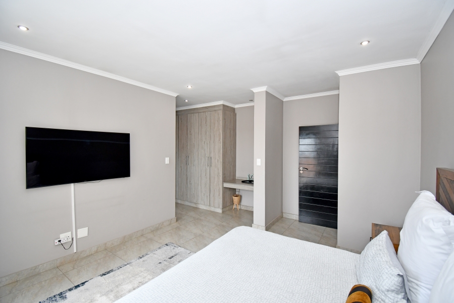 4 Bedroom Property for Sale in Thatch Hill Estate Gauteng