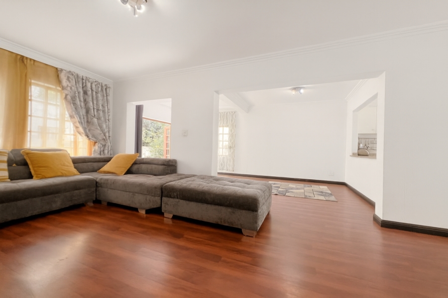 3 Bedroom Property for Sale in Lonehill Gauteng