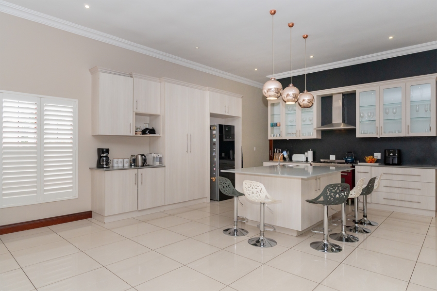3 Bedroom Property for Sale in Fairland Gauteng