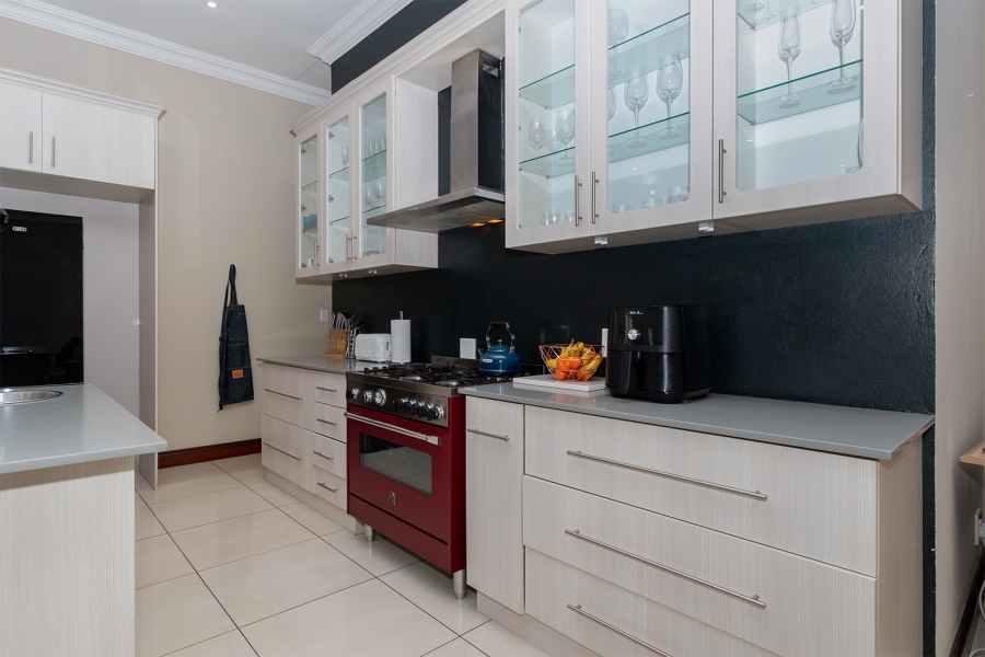 3 Bedroom Property for Sale in Fairland Gauteng
