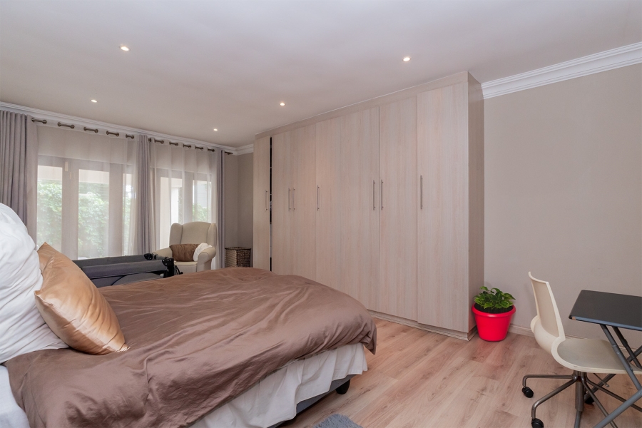 3 Bedroom Property for Sale in Fairland Gauteng