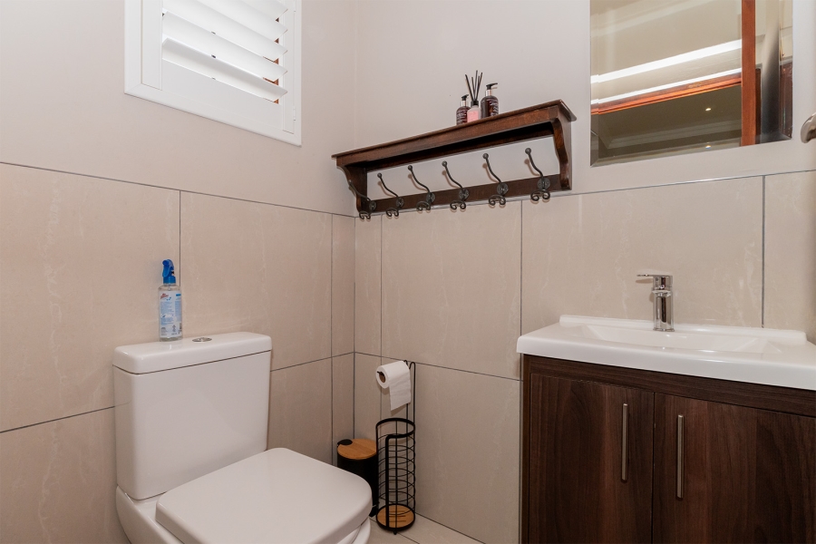 3 Bedroom Property for Sale in Fairland Gauteng