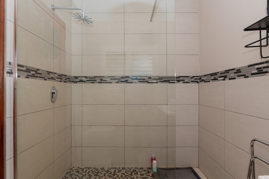 3 Bedroom Property for Sale in Fairland Gauteng