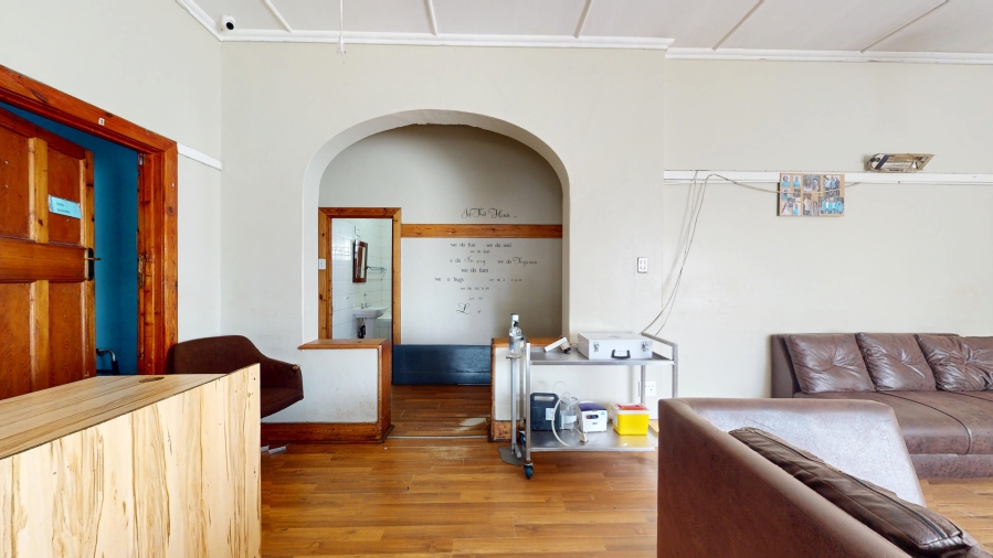 11 Bedroom Property for Sale in Delville Gauteng