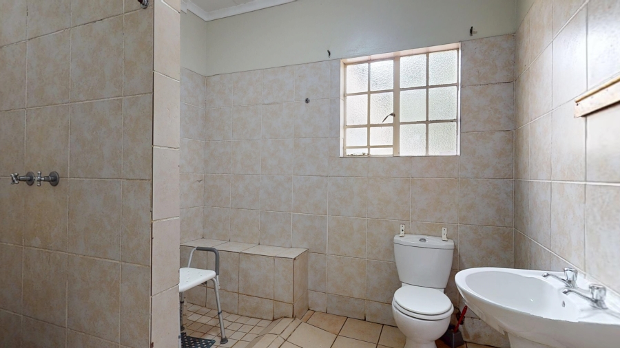 11 Bedroom Property for Sale in Delville Gauteng