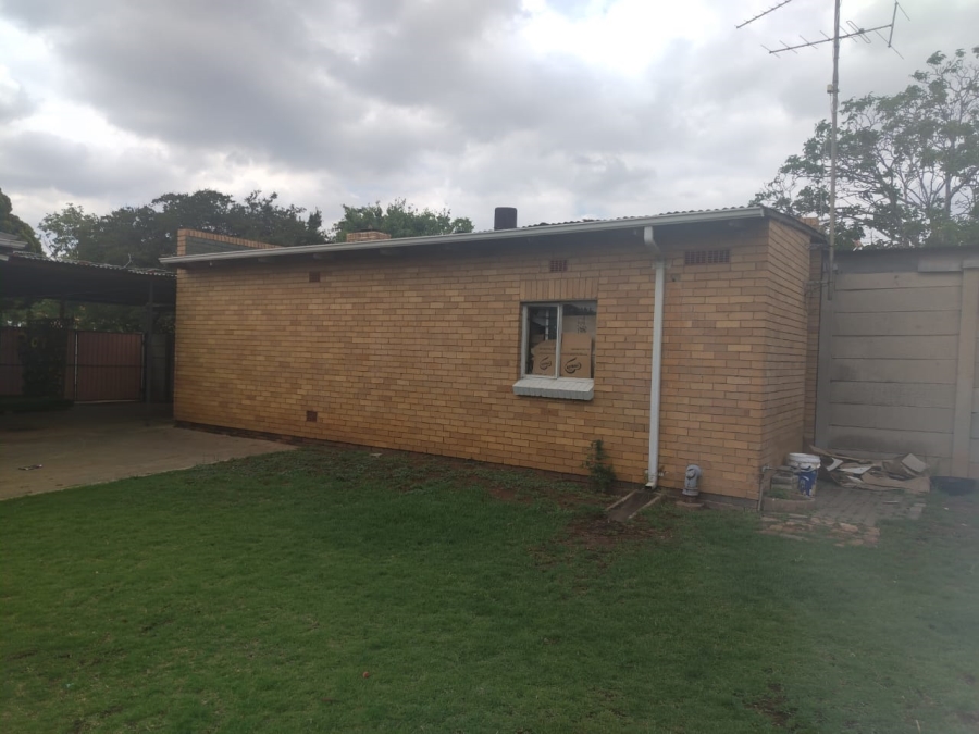 3 Bedroom Property for Sale in Vanderbijlpark Cw 6 Gauteng