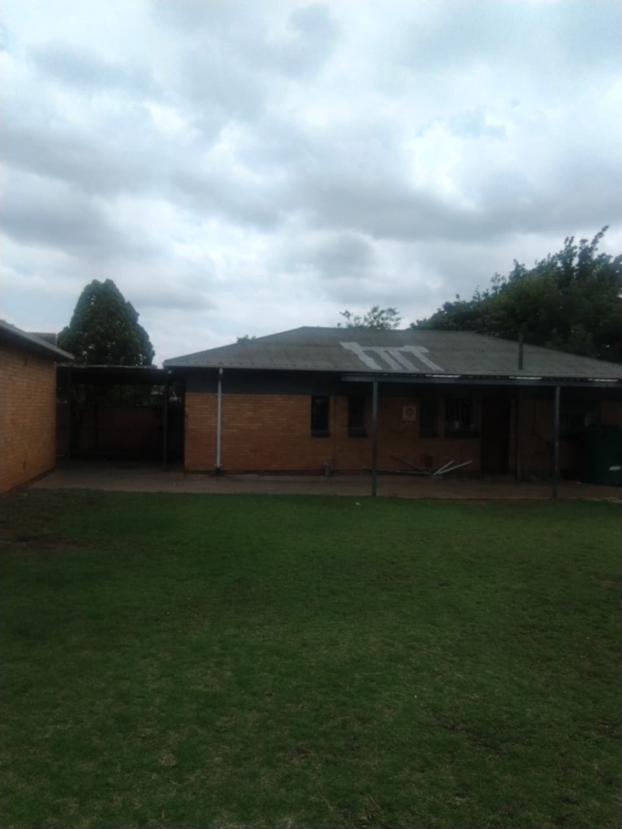 3 Bedroom Property for Sale in Vanderbijlpark Cw 6 Gauteng