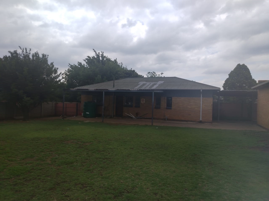 3 Bedroom Property for Sale in Vanderbijlpark Cw 6 Gauteng