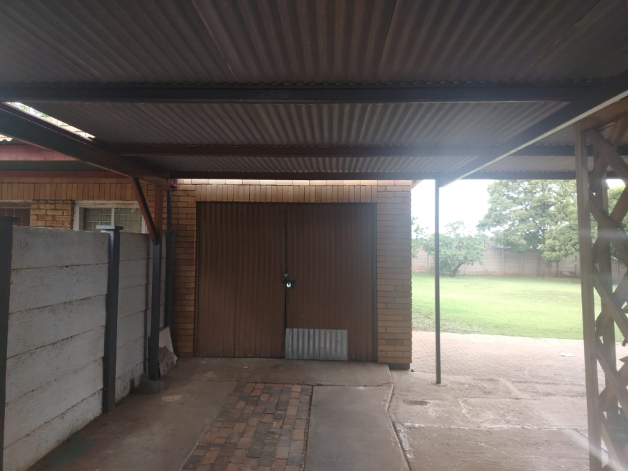 3 Bedroom Property for Sale in Vanderbijlpark Cw 6 Gauteng
