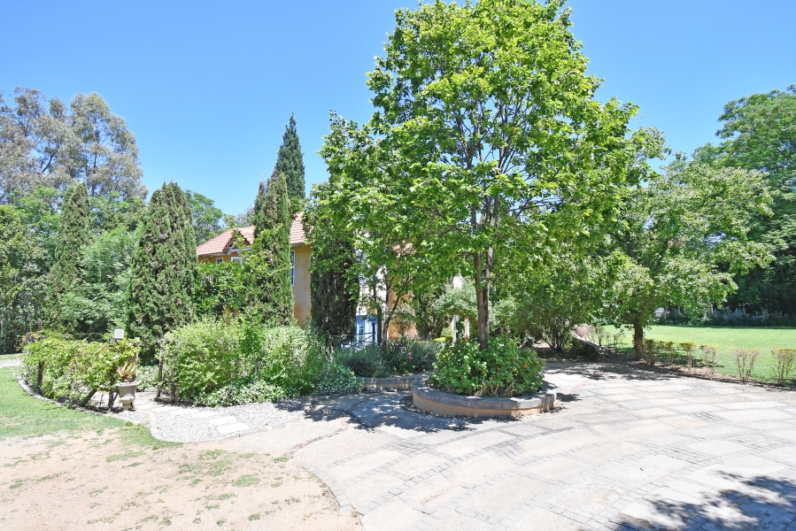 4 Bedroom Property for Sale in Chartwell Gauteng