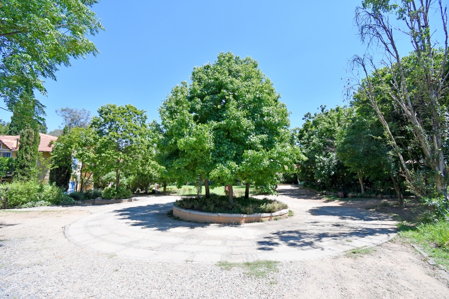 4 Bedroom Property for Sale in Chartwell Gauteng