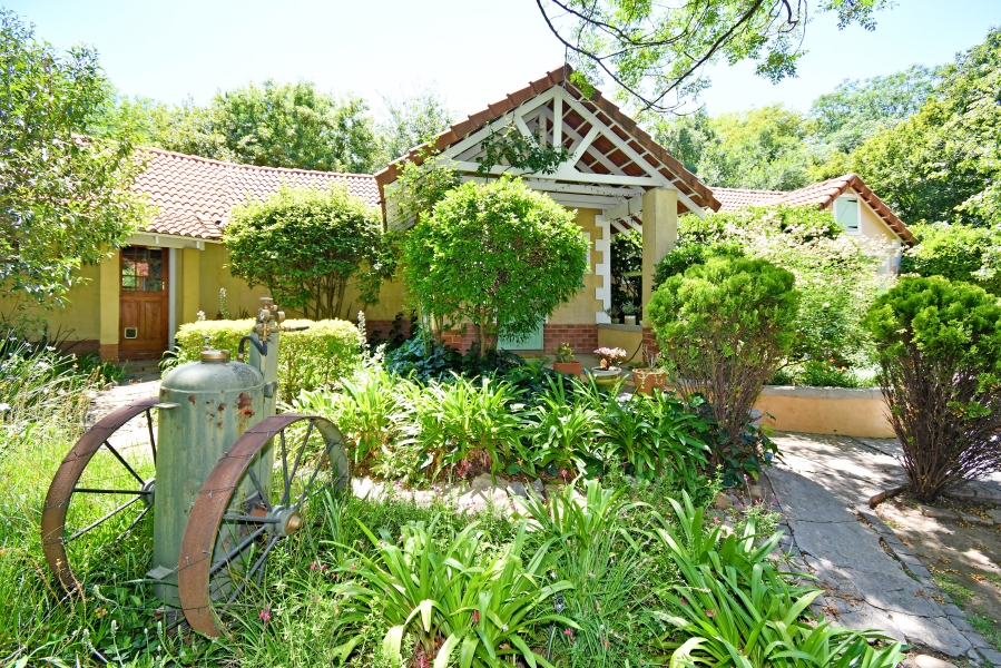 4 Bedroom Property for Sale in Chartwell Gauteng