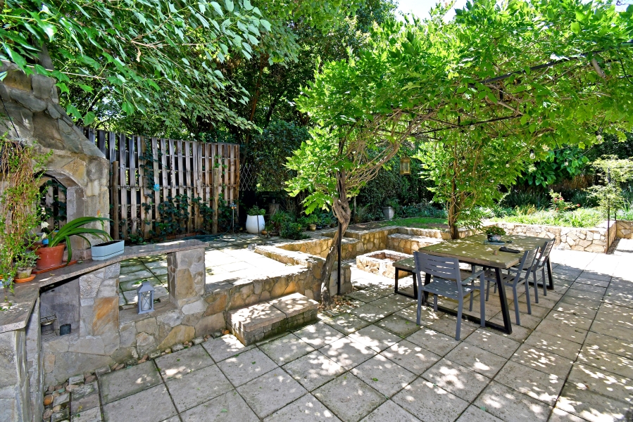 4 Bedroom Property for Sale in Chartwell Gauteng