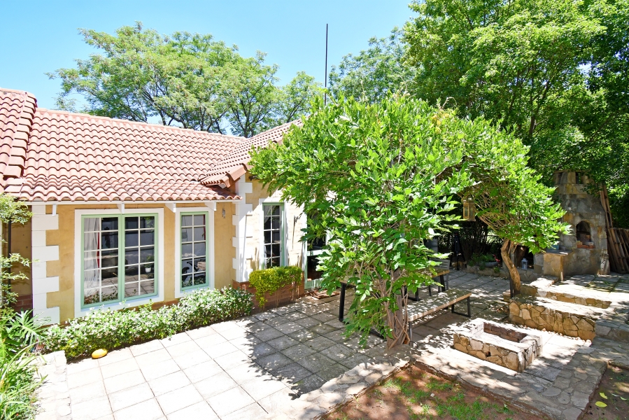 4 Bedroom Property for Sale in Chartwell Gauteng