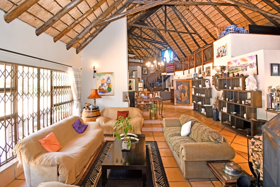 6 Bedroom Property for Sale in Farmall A H Gauteng