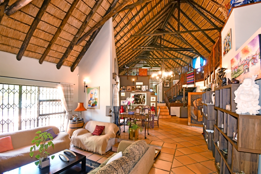 6 Bedroom Property for Sale in Farmall A H Gauteng