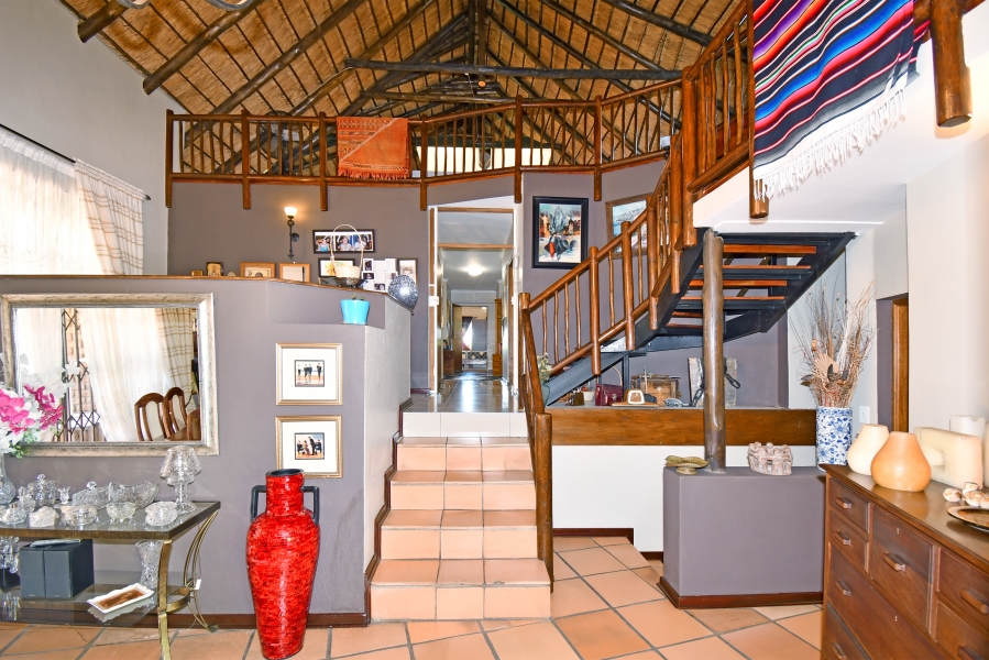 6 Bedroom Property for Sale in Farmall A H Gauteng