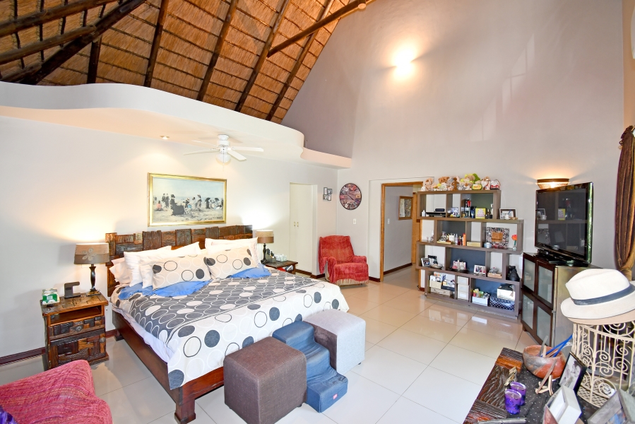 6 Bedroom Property for Sale in Farmall A H Gauteng