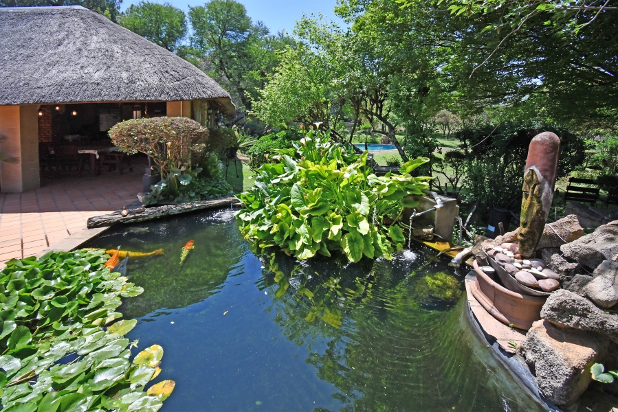 6 Bedroom Property for Sale in Farmall A H Gauteng