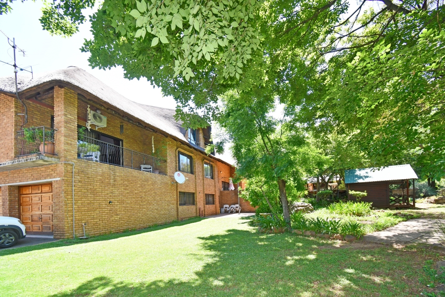 6 Bedroom Property for Sale in Farmall A H Gauteng