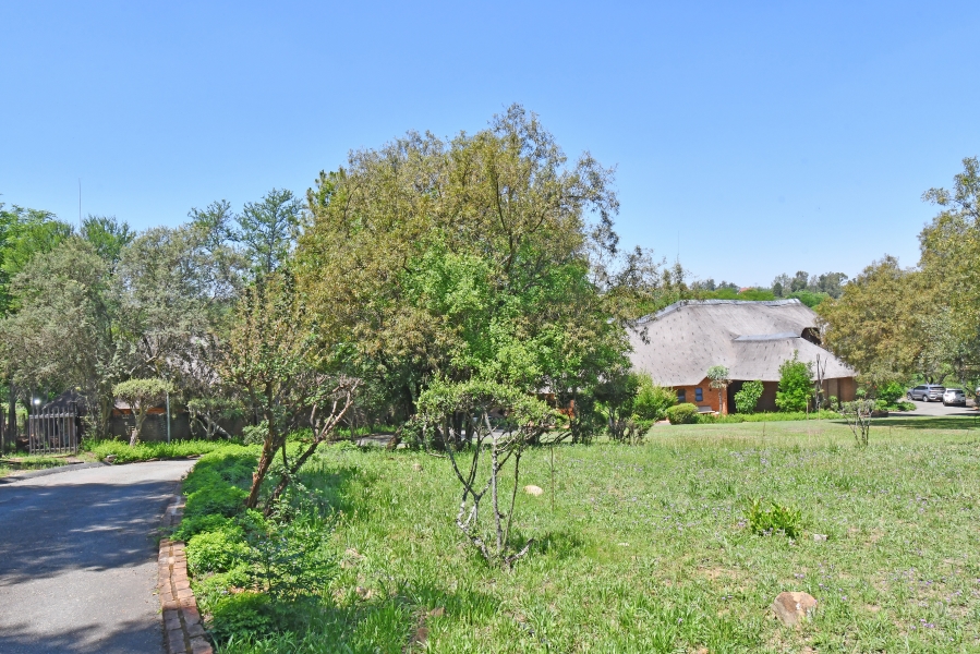 6 Bedroom Property for Sale in Farmall A H Gauteng