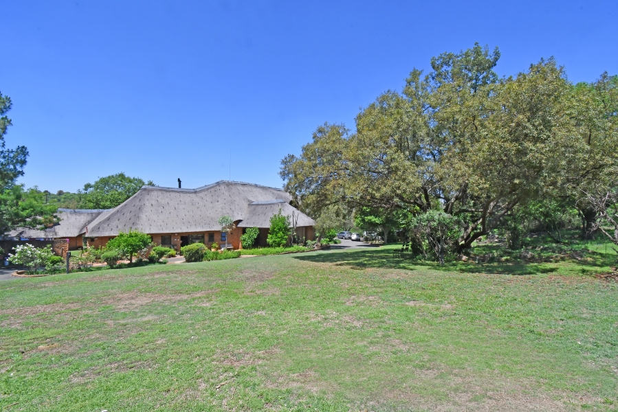 6 Bedroom Property for Sale in Farmall A H Gauteng