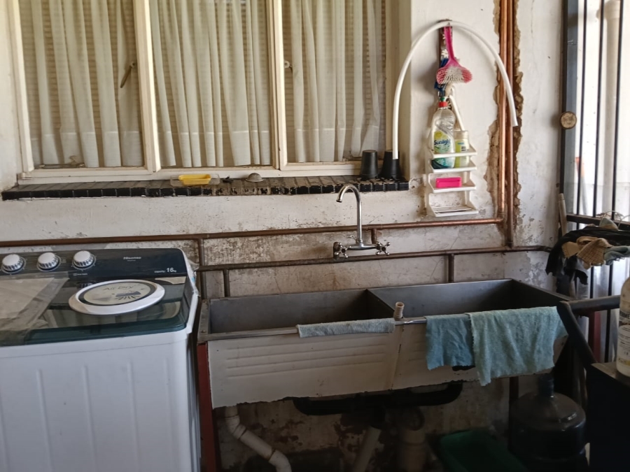 4 Bedroom Property for Sale in Brandvlei A H Gauteng