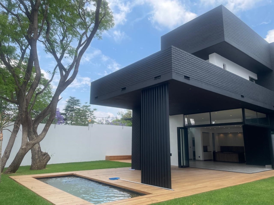 4 Bedroom Property for Sale in Bryanston Gauteng