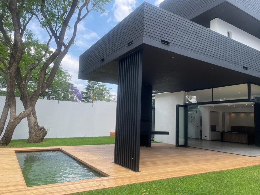 4 Bedroom Property for Sale in Bryanston Gauteng