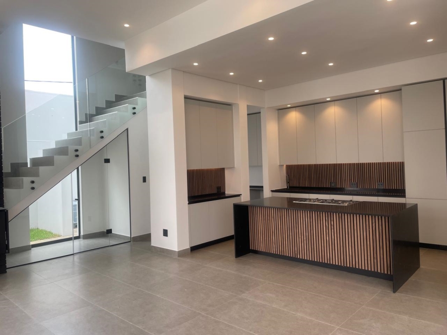 4 Bedroom Property for Sale in Bryanston Gauteng