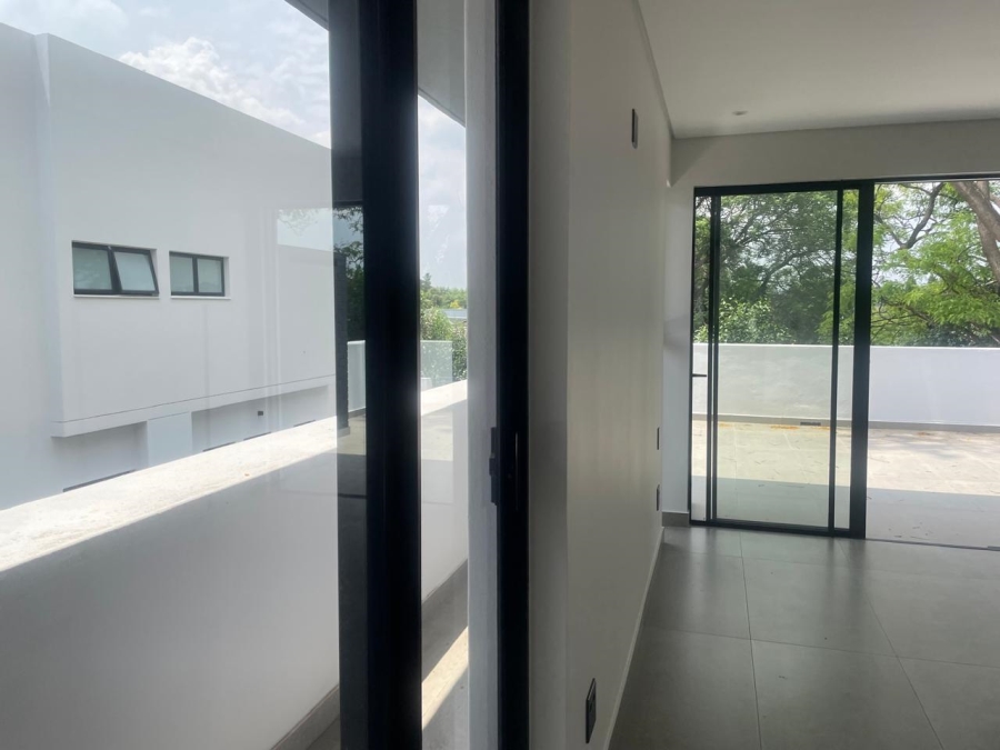 4 Bedroom Property for Sale in Bryanston Gauteng