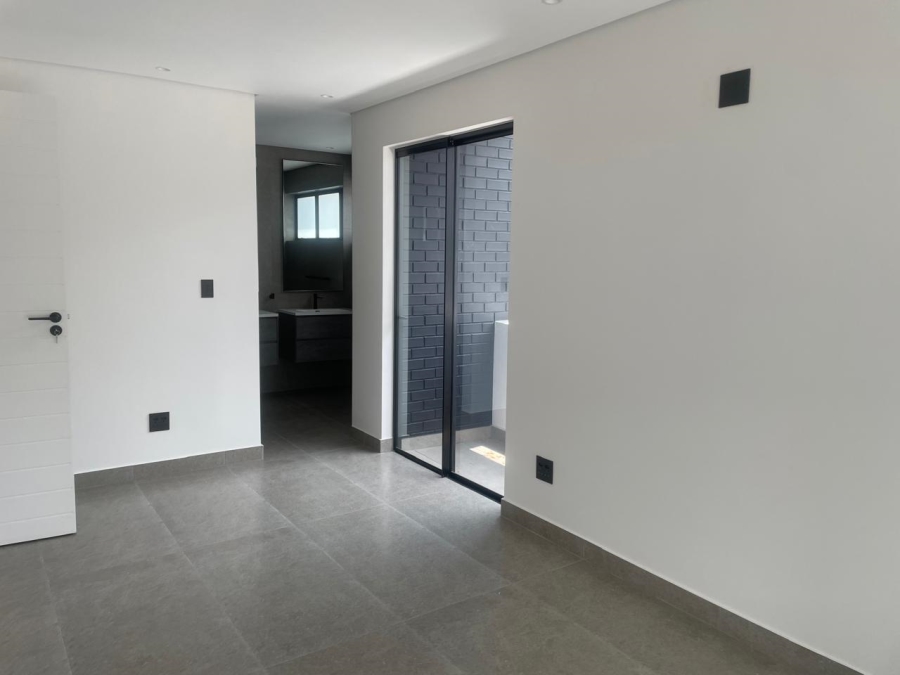 4 Bedroom Property for Sale in Bryanston Gauteng