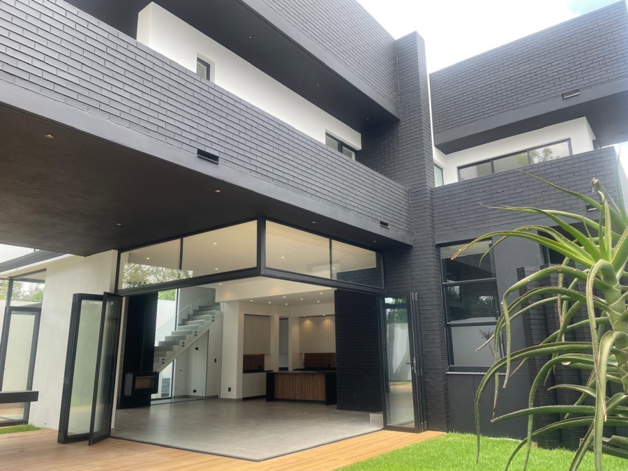 4 Bedroom Property for Sale in Bryanston Gauteng