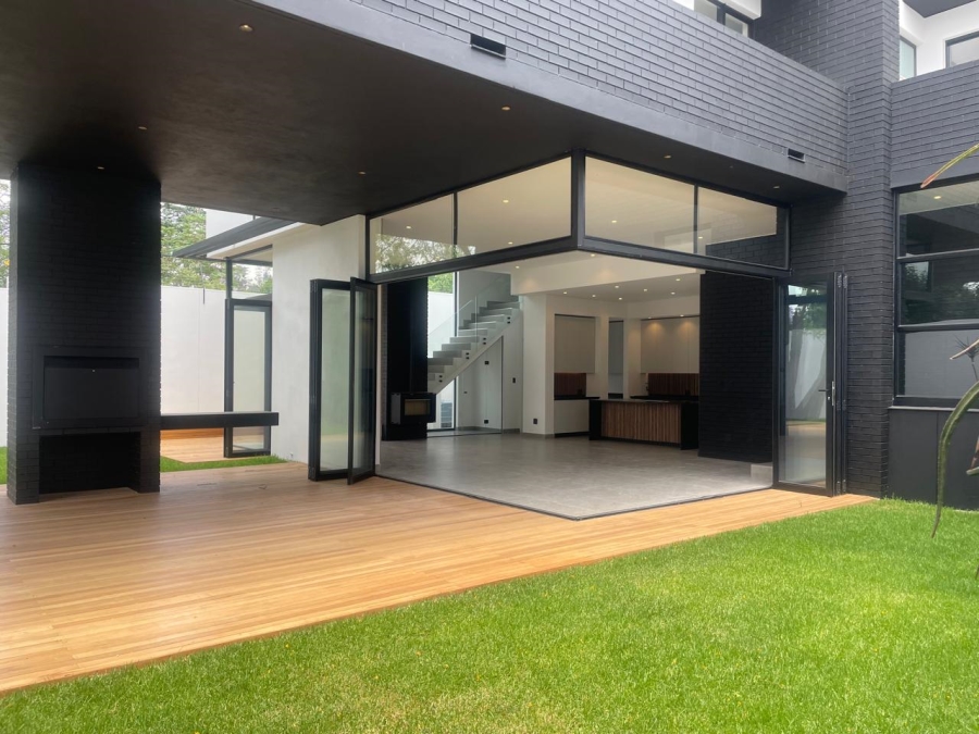 4 Bedroom Property for Sale in Bryanston Gauteng