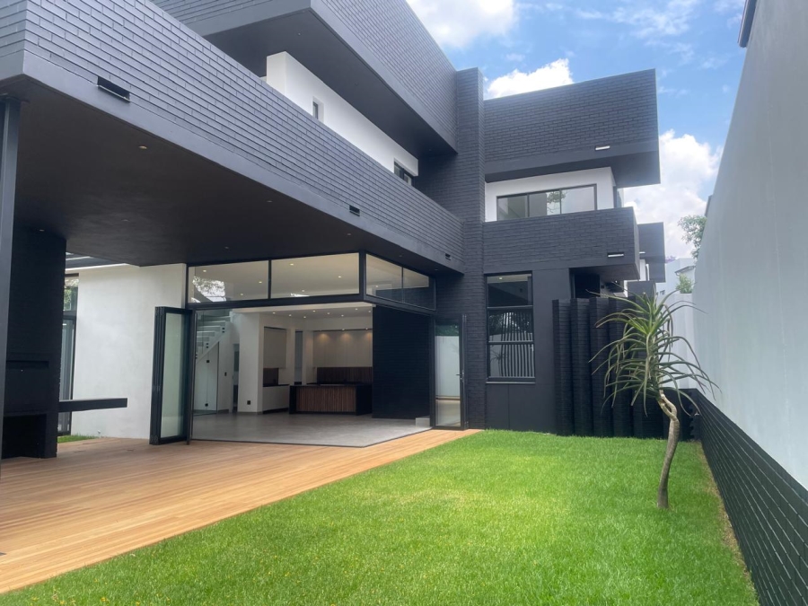 4 Bedroom Property for Sale in Bryanston Gauteng