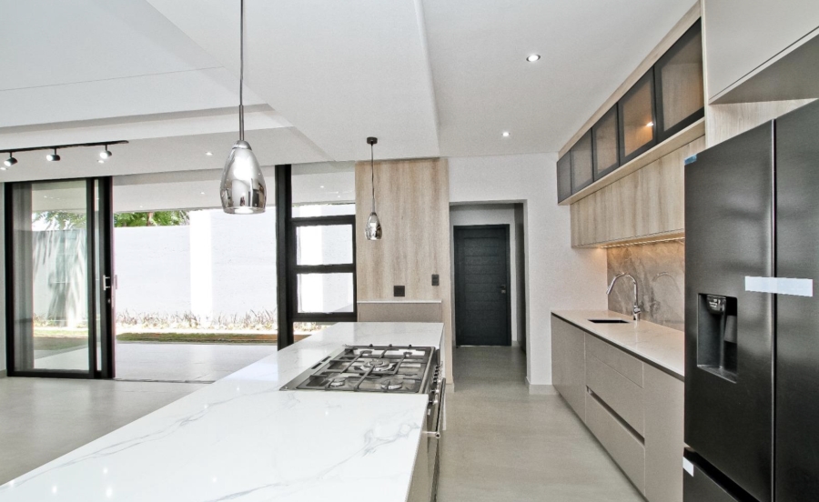 4 Bedroom Property for Sale in Oaklands Gauteng