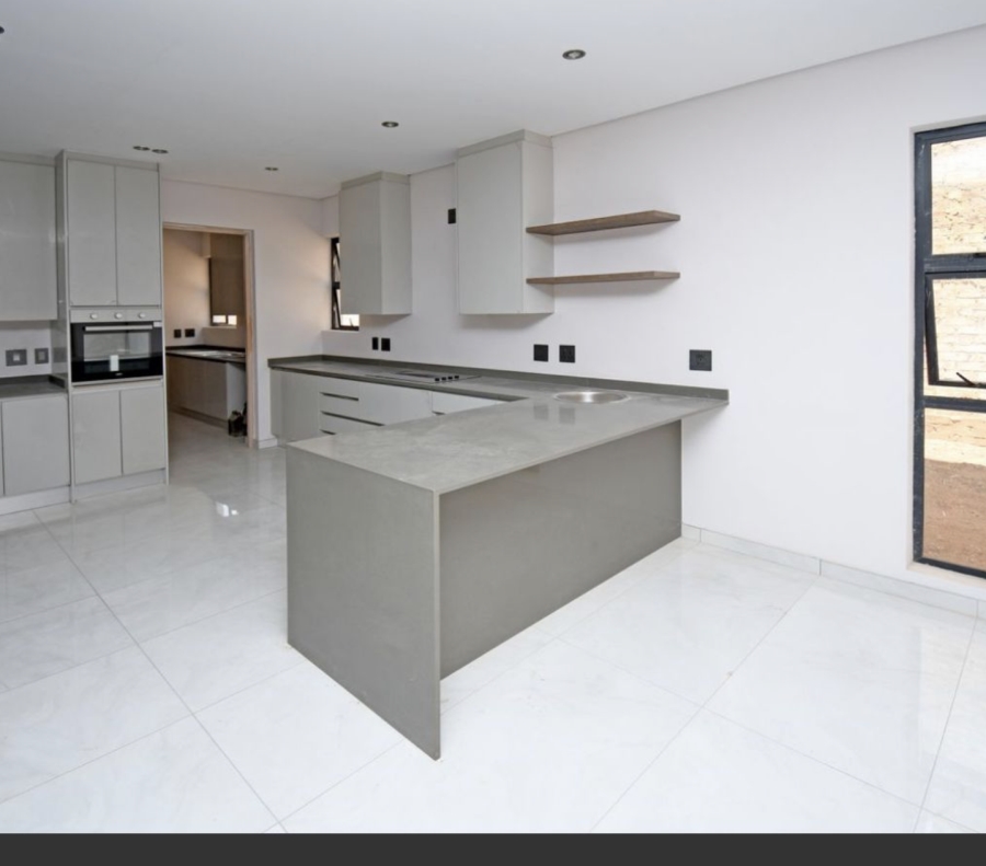 4 Bedroom Property for Sale in Houghton Estate Gauteng