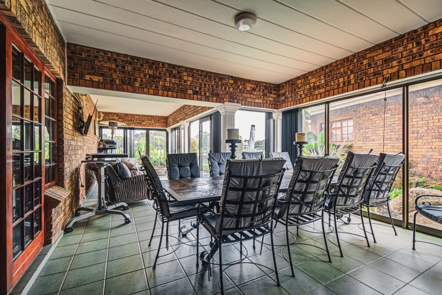 4 Bedroom Property for Sale in Blue Gill Estate Gauteng