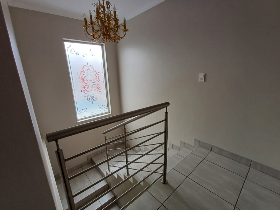 3 Bedroom Property for Sale in Glen Marais Gauteng