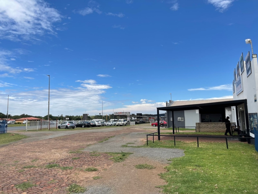 Commercial Property for Sale in Zuurfontein Gauteng