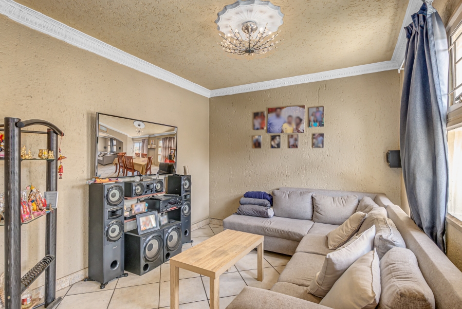 3 Bedroom Property for Sale in Halfway Gardens Gauteng