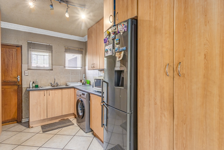 3 Bedroom Property for Sale in Halfway Gardens Gauteng