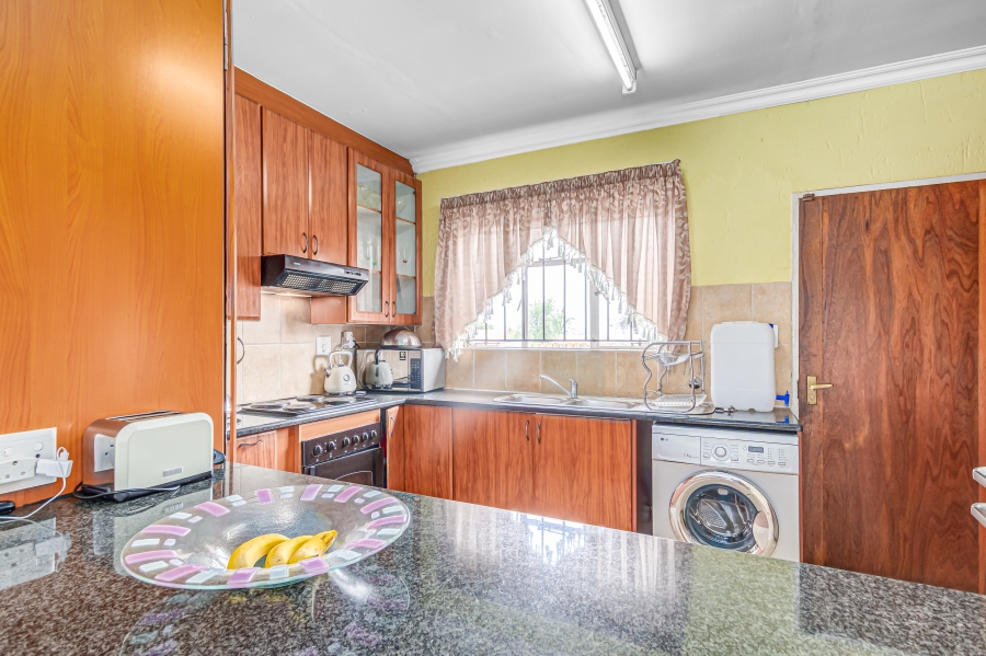 3 Bedroom Property for Sale in Vorna Valley Gauteng