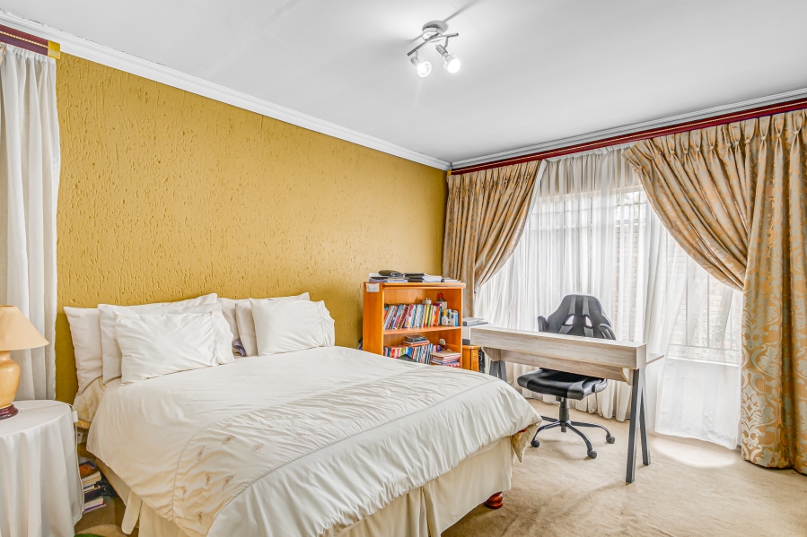 3 Bedroom Property for Sale in Vorna Valley Gauteng